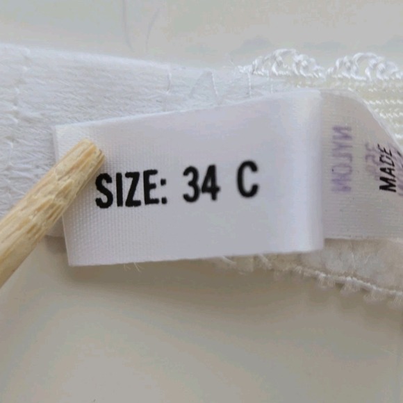 On Gossamer Underwire Bra White Lace Sheer Size 34C Lingerie Made In The‎ USA - Picture 7 of 9